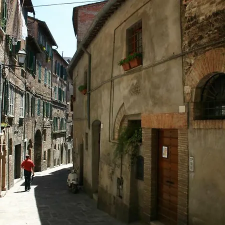 Апартаменты Un Patio In Centro Перуджа